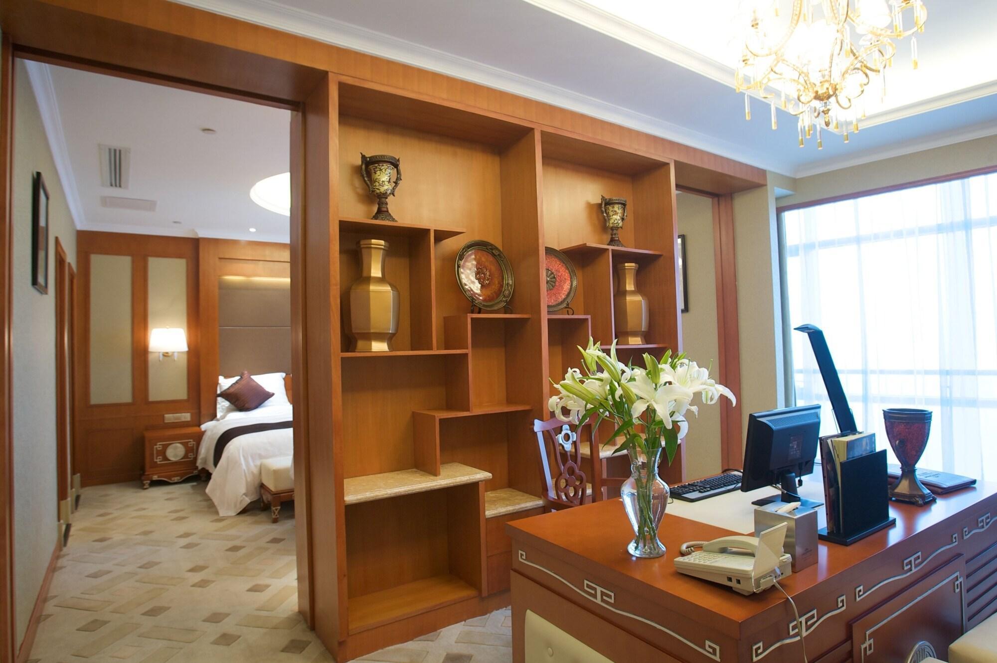 Howard Johnson By Wyndham Tcp Hefei Exteriör bild