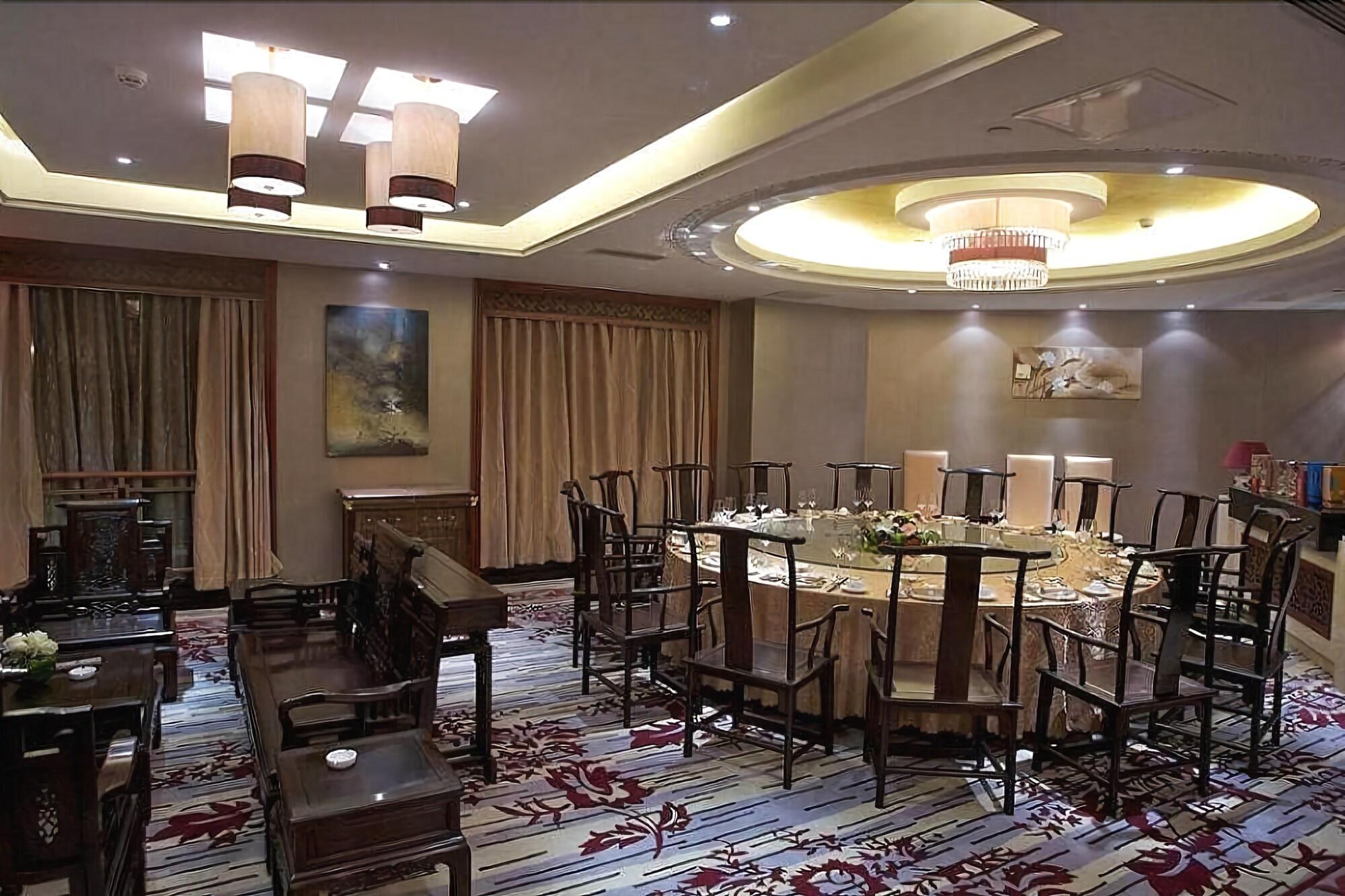 Howard Johnson By Wyndham Tcp Hefei Exteriör bild