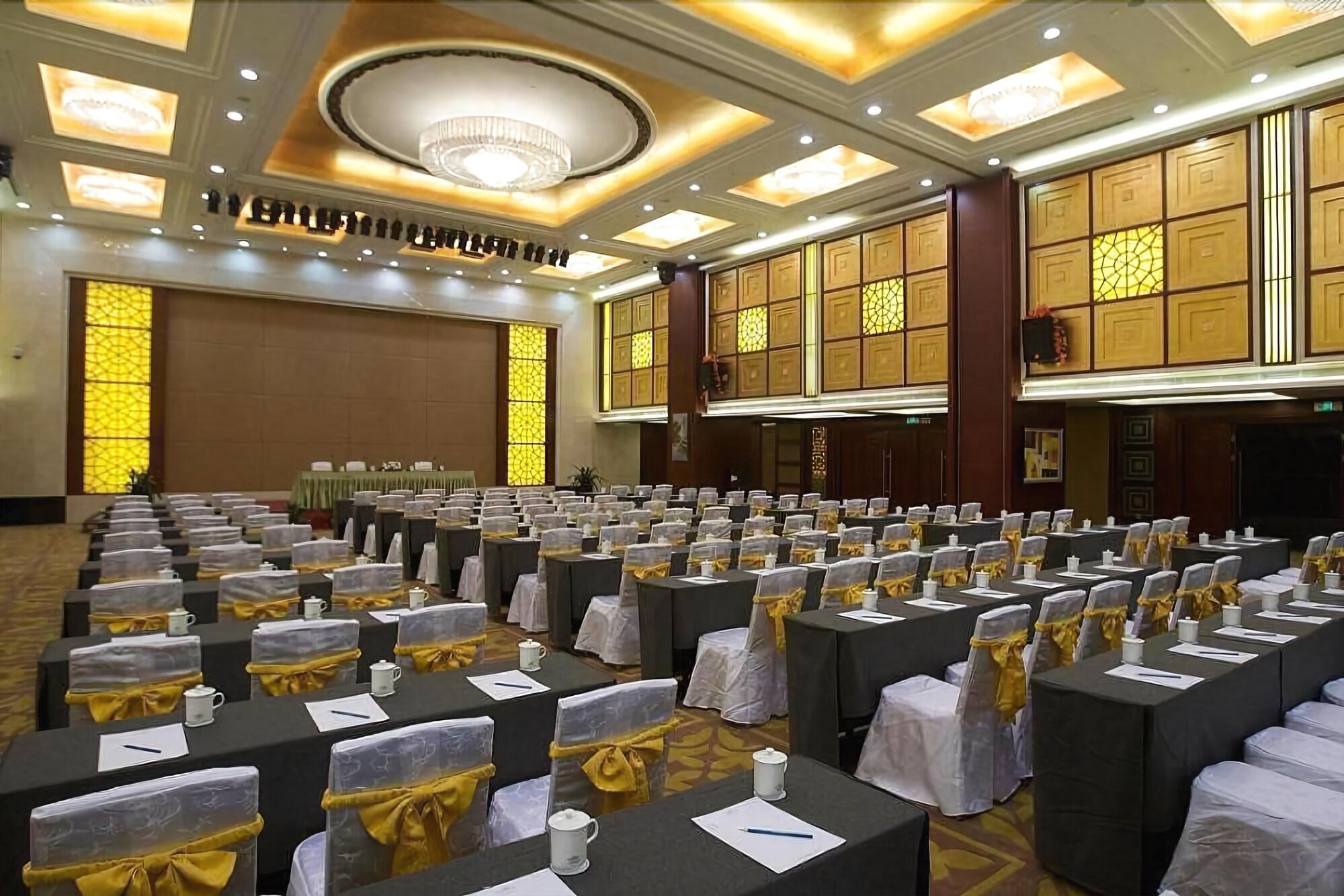 Howard Johnson By Wyndham Tcp Hefei Exteriör bild
